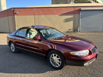 44K-Mile 1998 Buick Regal GS Photo Gallery — Photo 13