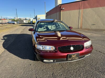 44K-Mile 1998 Buick Regal GS Photo Gallery — Photo 16