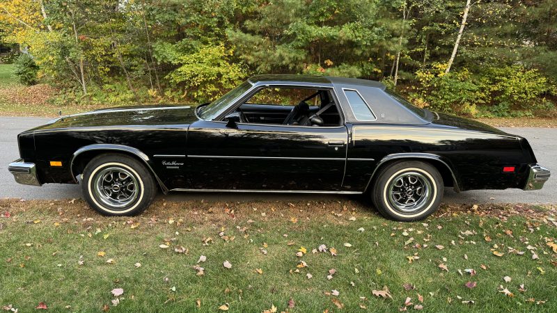3K-Mile 1977 Oldsmobile Cutlass Supreme Brougham