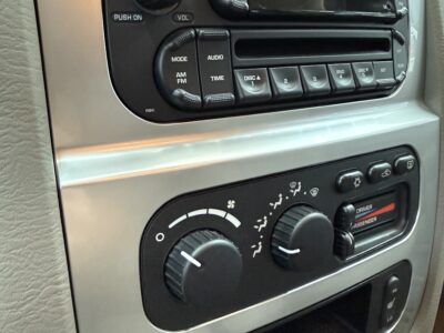7K-Mile 2005 Dodge Ram 2500 Laramie 4X4 Cummins 6 Speed Photo Gallery — Photo 78