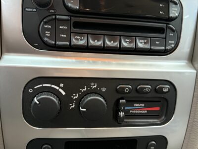 7K-Mile 2005 Dodge Ram 2500 Laramie 4X4 Cummins 6 Speed Photo Gallery — Photo 77