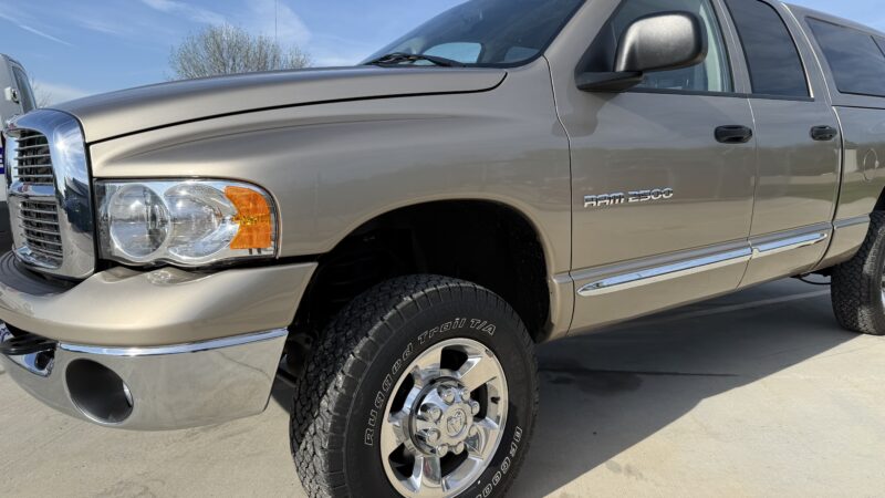 7K-Mile 2005 Dodge Ram 2500 Laramie 4X4 Cummins 6 Speed