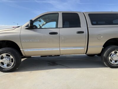 7K-Mile 2005 Dodge Ram 2500 Laramie 4X4 Cummins 6 Speed Photo Gallery — Photo 3