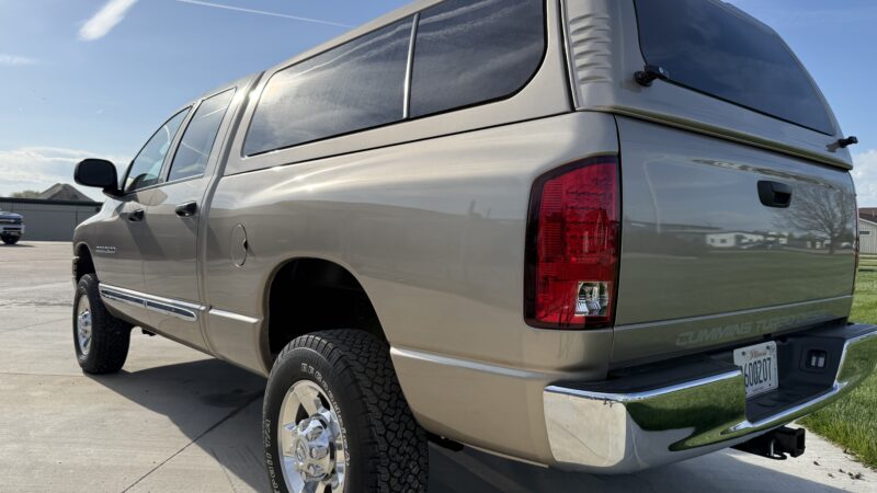 7K-Mile 2005 Dodge Ram 2500 Laramie 4X4 Cummins 6 Speed