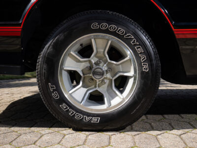 745-Mile 1987 Chevrolet Monte Carlo SS AEROCOUPE Photo Gallery — Photo 40