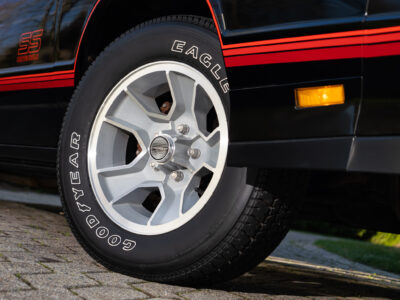 745-Mile 1987 Chevrolet Monte Carlo SS AEROCOUPE Photo Gallery — Photo 55