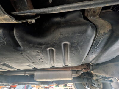 13K-Mile 2002 Chevrolet Suburban 1500 4X4 Photo Gallery — Photo 128