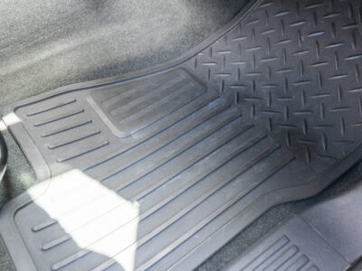 2K-Mile 2003 Chevrolet Silverado 1500 Z71 Photo Gallery — Photo 88