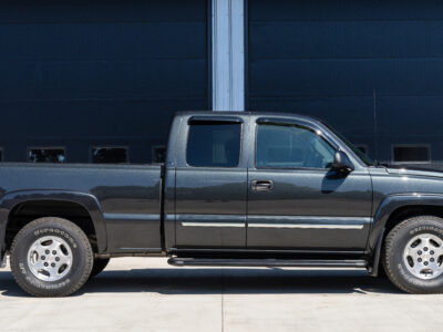 2K-Mile 2003 Chevrolet Silverado 1500 Z71 Photo Gallery — Photo 9