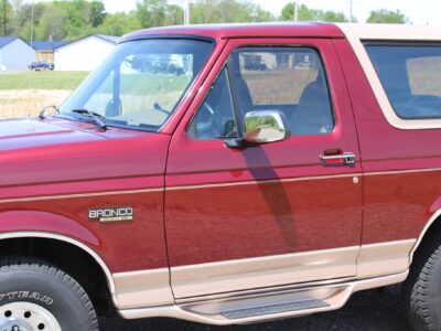 5K-Mile 1996 Ford Bronco Eddie Bauer 5.8L Photo Gallery — Photo 9