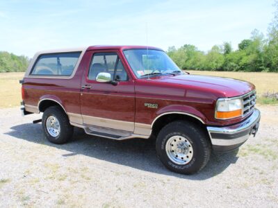 5K-Mile 1996 Ford Bronco Eddie Bauer 5.8L Photo Gallery — Photo 1