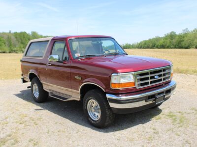 5K-Mile 1996 Ford Bronco Eddie Bauer 5.8L Photo Gallery — Photo 2