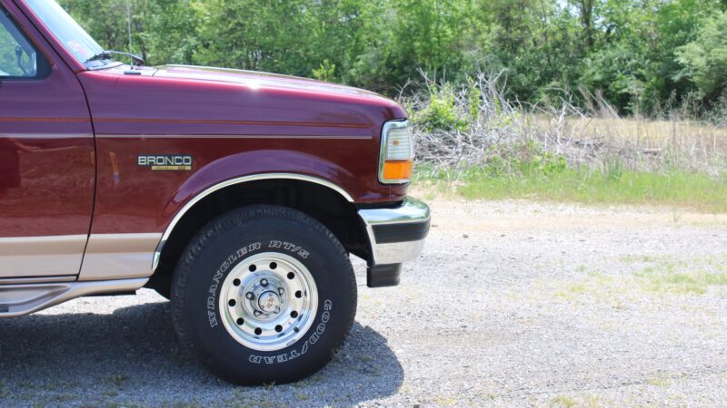 5K-Mile 1996 Ford Bronco Eddie Bauer 5.8L