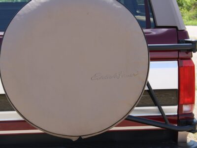5K-Mile 1996 Ford Bronco Eddie Bauer 5.8L Photo Gallery — Photo 23