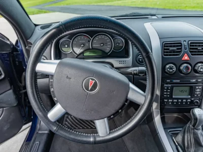 2K-Mile 2005 Pontiac GTO 6 Speed Photo Gallery — Photo 31