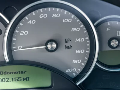 2K-Mile 2005 Pontiac GTO 6 Speed Photo Gallery — Photo 36