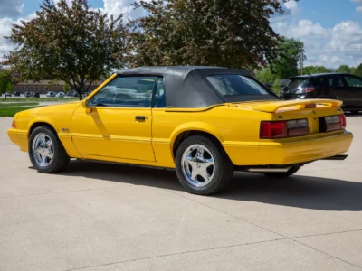 29K-Mile 1993 Ford Mustang Convertible LX Summer Edition 5 Speed Manual Photo Gallery — Photo 8