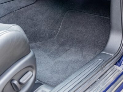 2K-Mile 2005 Pontiac GTO 6 Speed Photo Gallery — Photo 49