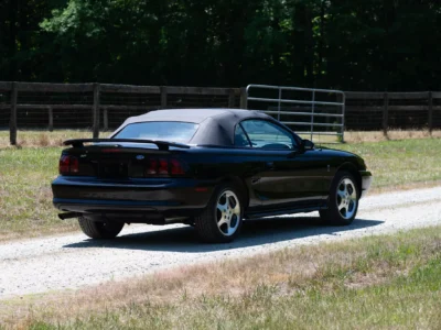 17K-Mile 1997 Ford Mustang SVT Cobra Convertible Photo Gallery — Photo 13
