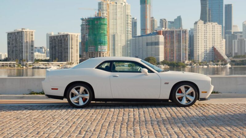 9K-Mile 2011 Dodge Challenger SRT8 392 “Kowalski” Edition 6 Speed