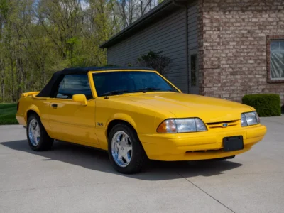 29K-Mile 1993 Ford Mustang Convertible LX Summer Edition 5 Speed Manual Photo Gallery — Photo 1