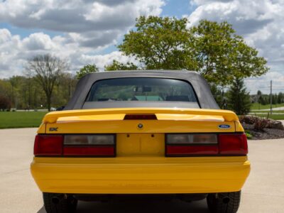 29K-Mile 1993 Ford Mustang Convertible LX Summer Edition 5 Speed Manual Photo Gallery — Photo 10