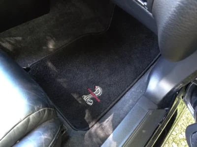 17K-Mile 1997 Ford Mustang SVT Cobra Convertible Photo Gallery — Photo 87