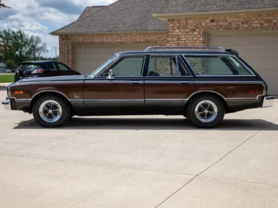 31K-Mile 1977 Plymouth Volare Wagon Photo Gallery — Photo 2