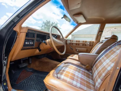 31K-Mile 1977 Plymouth Volare Wagon Photo Gallery — Photo 36