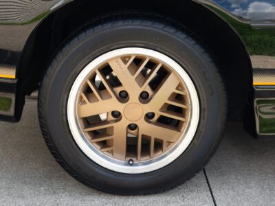 62K-Mile 1985 Pontiac Trans Am Photo Gallery — Photo 25