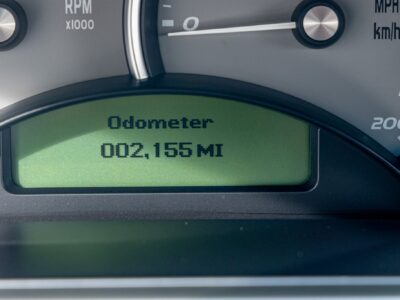 2K-Mile 2005 Pontiac GTO 6 Speed Photo Gallery — Photo 33