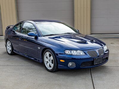 2K-Mile 2005 Pontiac GTO 6 Speed Photo Gallery — Photo 3