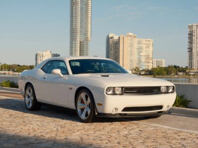 9K-Mile 2011 Dodge Challenger SRT8 392 “Kowalski” Edition 6 Speed Photo Gallery — Photo 7