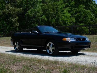 17K-Mile 1997 Ford Mustang SVT Cobra Convertible Photo Gallery — Photo 5