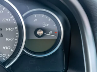 2K-Mile 2005 Pontiac GTO 6 Speed Photo Gallery — Photo 37