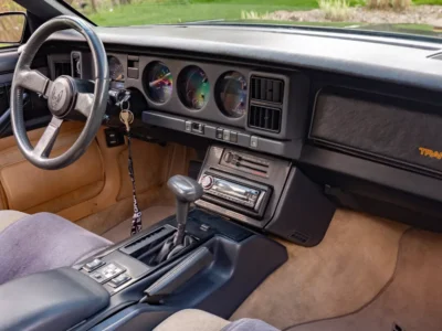 62K-Mile 1985 Pontiac Trans Am Photo Gallery — Photo 56