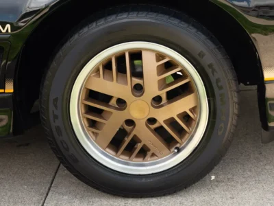 62K-Mile 1985 Pontiac Trans Am Photo Gallery — Photo 27