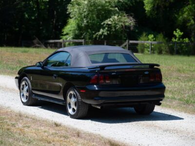 17K-Mile 1997 Ford Mustang SVT Cobra Convertible Photo Gallery — Photo 11
