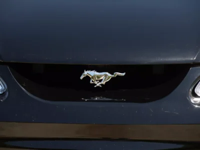 17K-Mile 1997 Ford Mustang SVT Cobra Convertible Photo Gallery — Photo 27
