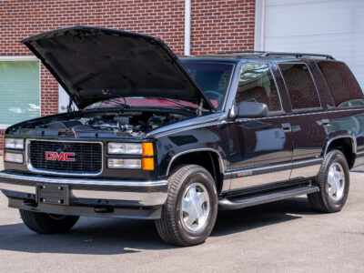 17K-Mile 1999 GMC Yukon 1500 4X4 Photo Gallery — Photo 86