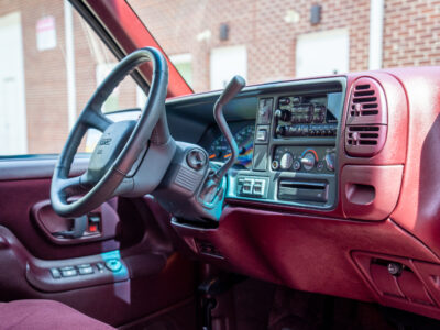 17K-Mile 1999 GMC Yukon 1500 4X4 Photo Gallery — Photo 116