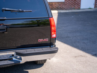 17K-Mile 1999 GMC Yukon 1500 4X4 Photo Gallery — Photo 47