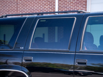 17K-Mile 1999 GMC Yukon 1500 4X4 Photo Gallery — Photo 60