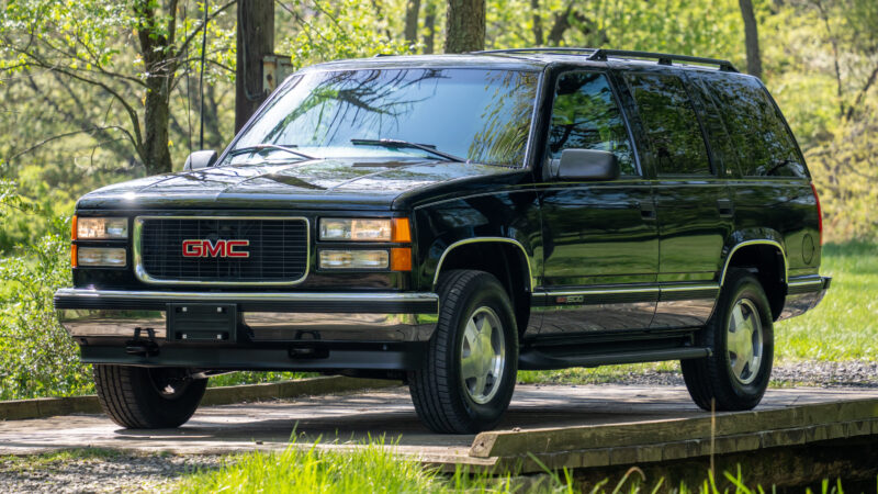 17K-Mile 1999 GMC Yukon 1500 4X4