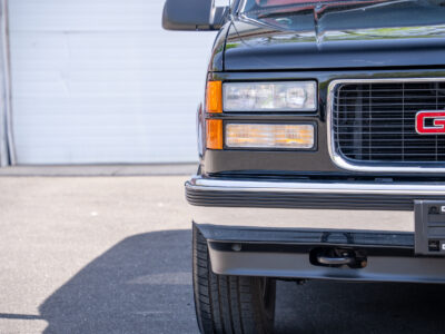 17K-Mile 1999 GMC Yukon 1500 4X4 Photo Gallery — Photo 65