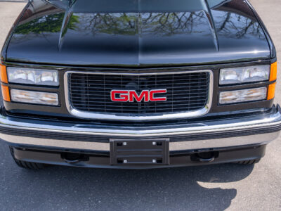 17K-Mile 1999 GMC Yukon 1500 4X4 Photo Gallery — Photo 68