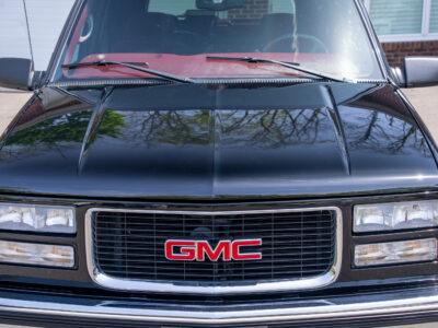 17K-Mile 1999 GMC Yukon 1500 4X4 Photo Gallery — Photo 69