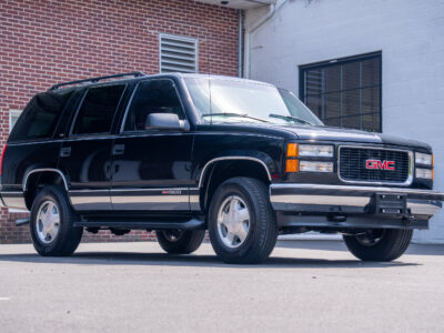 17K-Mile 1999 GMC Yukon 1500 4X4 Photo Gallery — Photo 22