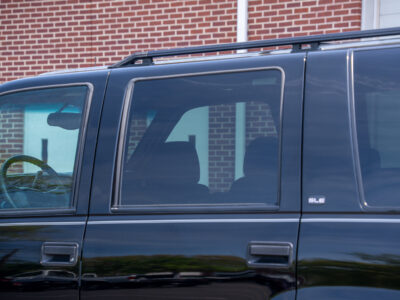 17K-Mile 1999 GMC Yukon 1500 4X4 Photo Gallery — Photo 31