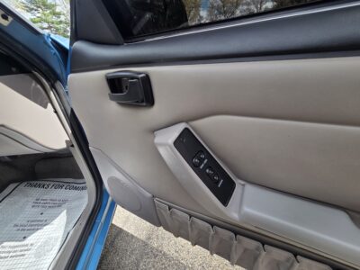 39K-Mile 1992 Ford Mustang LX Notchback 5.0L 5 Speed Manual Photo Gallery — Photo 110